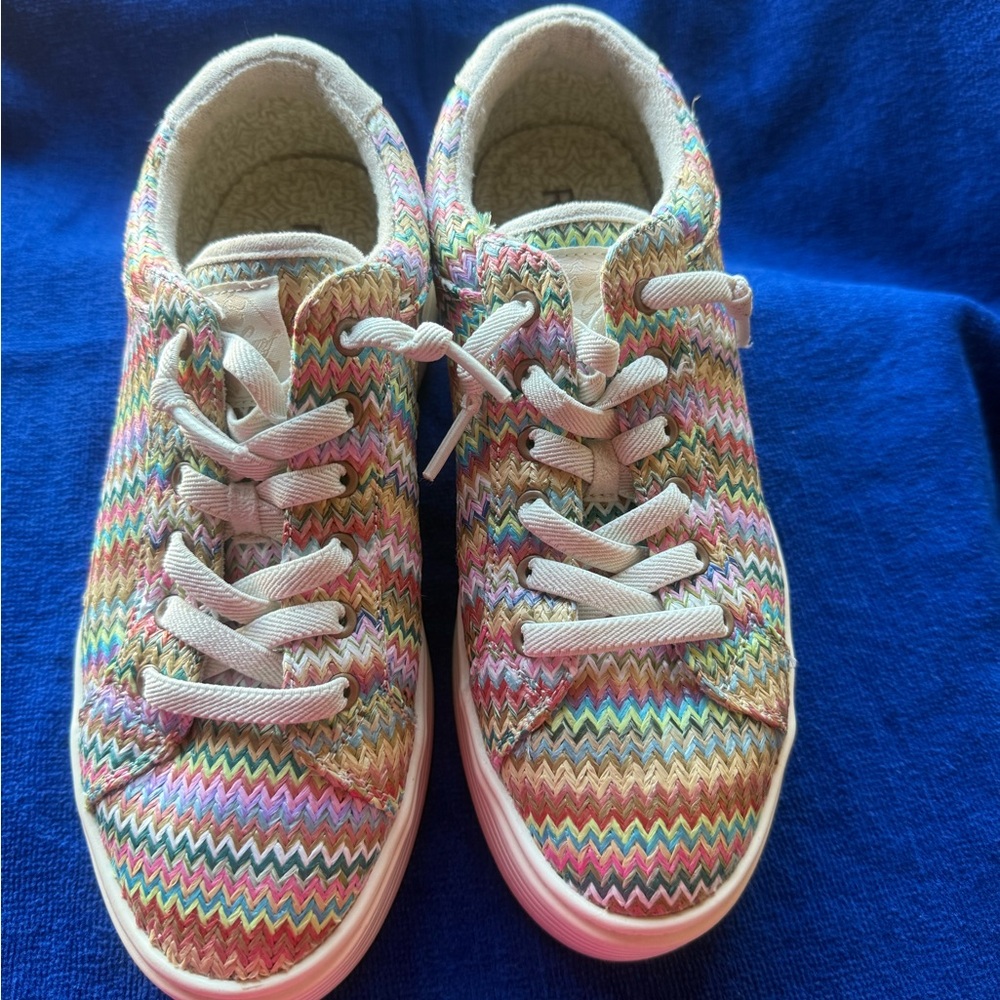 Roxy Multicolor Zigzag Sneakers